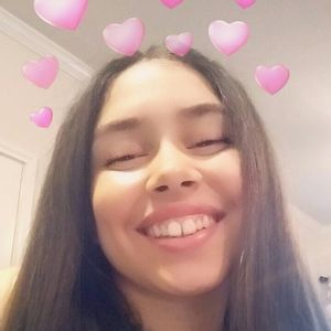 Meet your Posher, Isabel